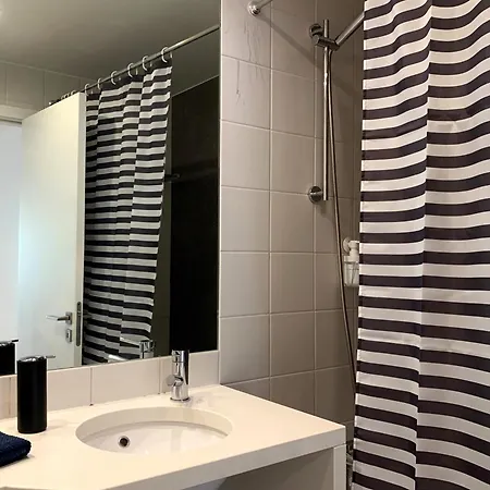 Mm3 Modern With Castle View! Very In Baixa-rossio! Free Parking! Apartamento