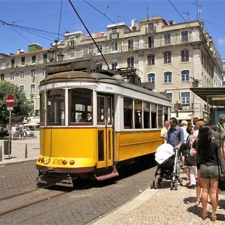 Apartment Mm3 Very Central Baixa-Rossio! Castle View And Free Parking!