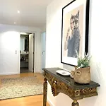 Mm3 Modern With Castle View In Baixa-rossio! Free Parking Lisboa