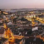 Mm3 Modern With Castle View In Baixa-rossio! Free Parking Apartamento