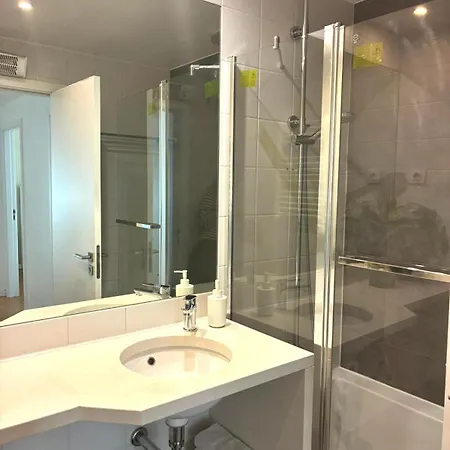Mm3 Modern With Castle View In Baixa-rossio! Free Parking *