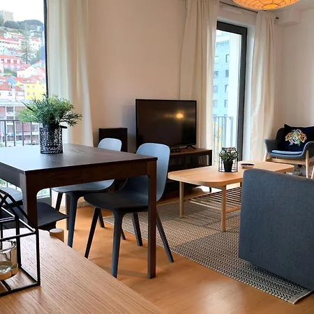 Mm3 Modern With Castle View! Very In Baixa-rossio! Free Parking!